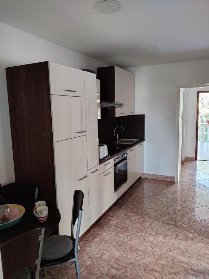 Apartmani Nimcevic Биоград-на-Мору Экстерьер фото