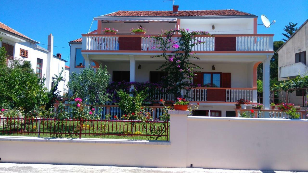 Apartmani Nimcevic Биоград-на-Мору Экстерьер фото